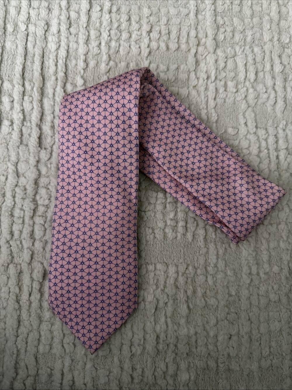 Vineyard Vines Light Pink/Blue Geometric Lattice Design Silk Tie
